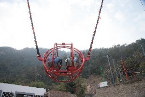 Reverse Bungee Jumping Setup