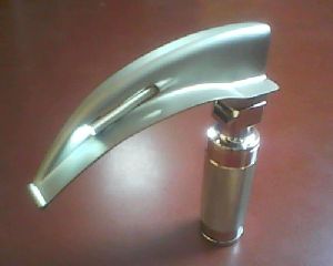 Fiber Optic Macintosh Laryngoscope