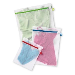 MESH LAUNDRY BAGS