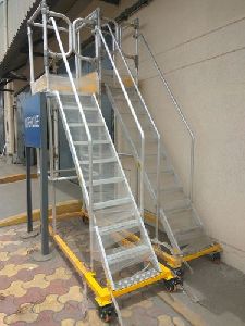 Aluminum Movable Ladder