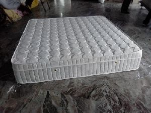 hotel mattress