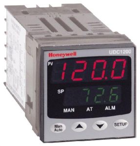 Honeywell UDC1200 Digital Controller