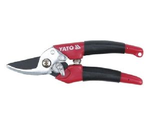 Bypass Pruner