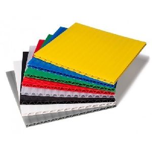 Multicolor Plastic Corrugated Sheet