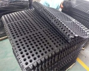 Hole Rubber Mat