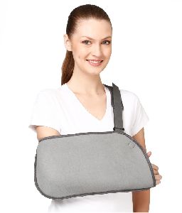 Baggy Arm Sling Pouch