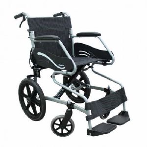 SM 150.3 F16 - Lightweight Foldable Manual Wheelchair