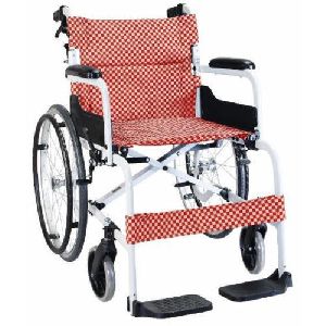 SM 150.5 F22 - Lightweight Foldable Manual Wheelchair