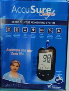 ACCUSRE SIMPLE GLUCO MONITER