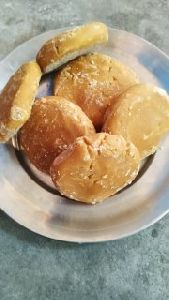 Round Jaggery Blocks