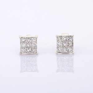 Diamond Square Illusion Solitaire 18K White Gold Studs