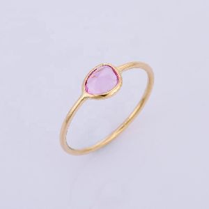 Pink Sapphire Rose Cut 18K Yellow Gold Ring