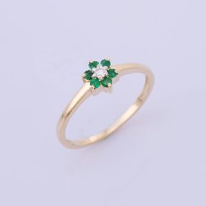 Precious Emerald with Diamond 14K Yellow Gold Ring
