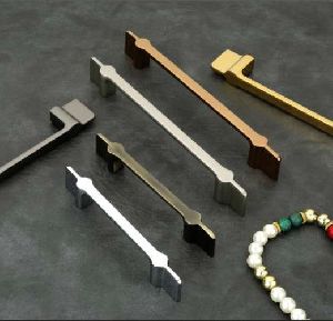 UGCH-106 Furniture Handles