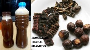 Reetha Amla Shikakai Shampoo