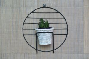 18 Inch Wall Mounted Planter