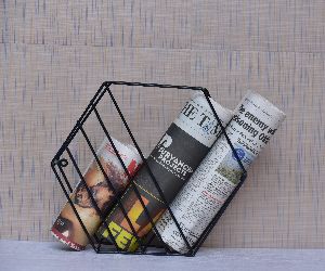 Hexagonal Magazine Holder