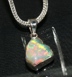 S164 Opal Pendant