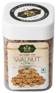 Walnut Kernels