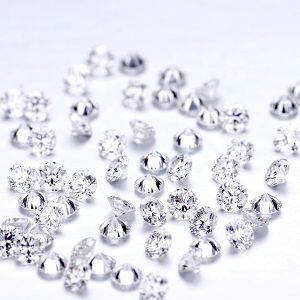 Beautiful 1 Ct VS1/2 G Diamond Round Brilliant Cut Lots