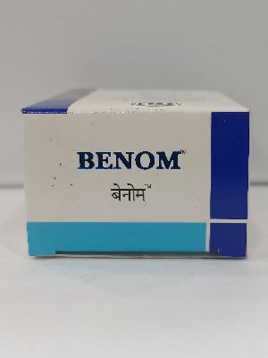 Combipack of snake antivenin with sterile water for ibjection (BENOM)