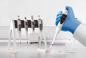 electronic pipette