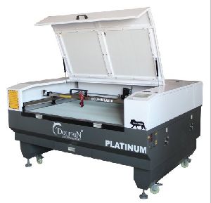 laser cutting and engraving machine