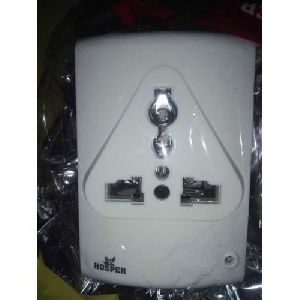 16 AMP Electric Socket