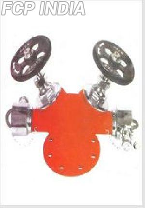 Double Outlet Type Stainless Steel Landing Valve