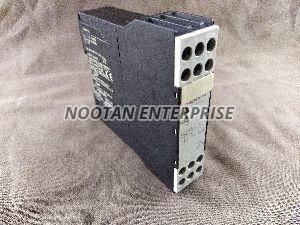 SIEMENS 3UN21 THERMISTOR PROTECTION RELAY 3UN2100-0AN7 220-240 VAC