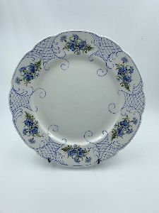 Dinner Plates with cornflowers and blue design rim