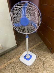 Pedestal Fan