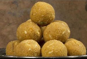 Besan Ladoo