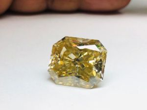 emerald shape yellow colour jewelry Moissanite Diamond