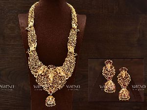 2030456 Gold Antique Necklace