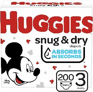 Huggies Snug Dry Baby Diapers, Size 3