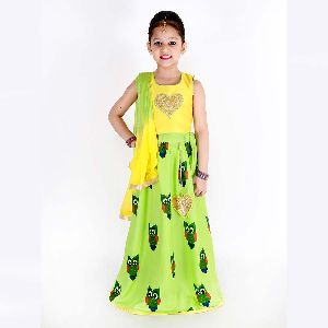 Kids Heart Embroidered Choli With Owl Print Lehenga And Double Shaded Dupatta