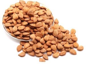 Raw Almonds Nuts