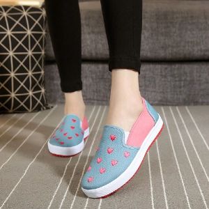 Canvas flat shoes