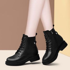 Ladies fashion leather shoes