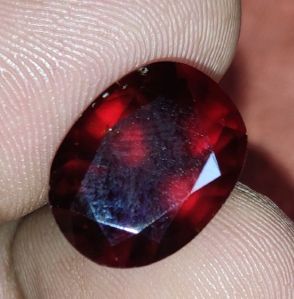 Natural hessonite garnet GOMED gemstone certified.