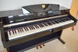PIANO YAMAHA DIGITAL CLAVINOVA CLP 340 PE CLP340