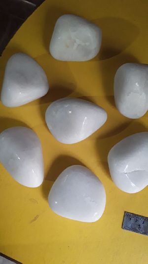 White Jumbo Pebbles