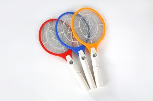 Battery rechargeable mosquito swatter