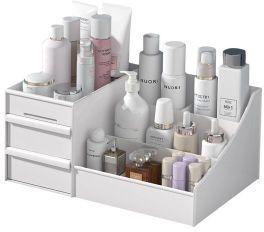 Cosmetics storage box