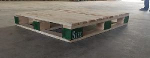 Warehousing Wooden Pallet