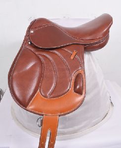 English Jump close contact leather horse riding saddle