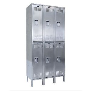 SS Locker With U V Light