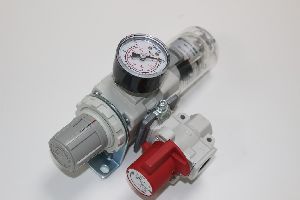 FRL Air Pressure Regulator with Lubricant