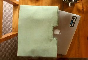 Laptop sleeve